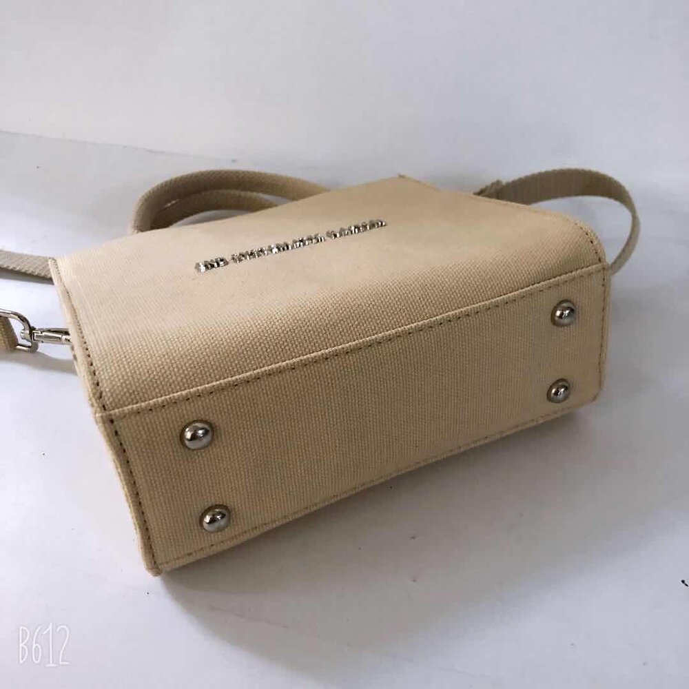 717D7605-BF06-4814-BE04-BA34D462ADF9